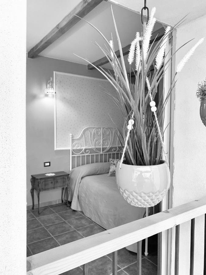 Borgo Dei Pescatori Lecco Hotel Ngoại thất bức ảnh